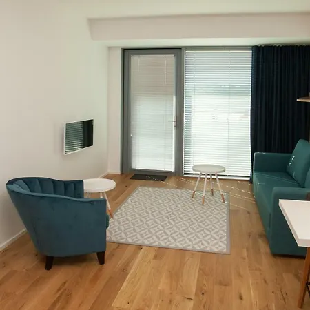 Riverside 3 Apartment Parnu